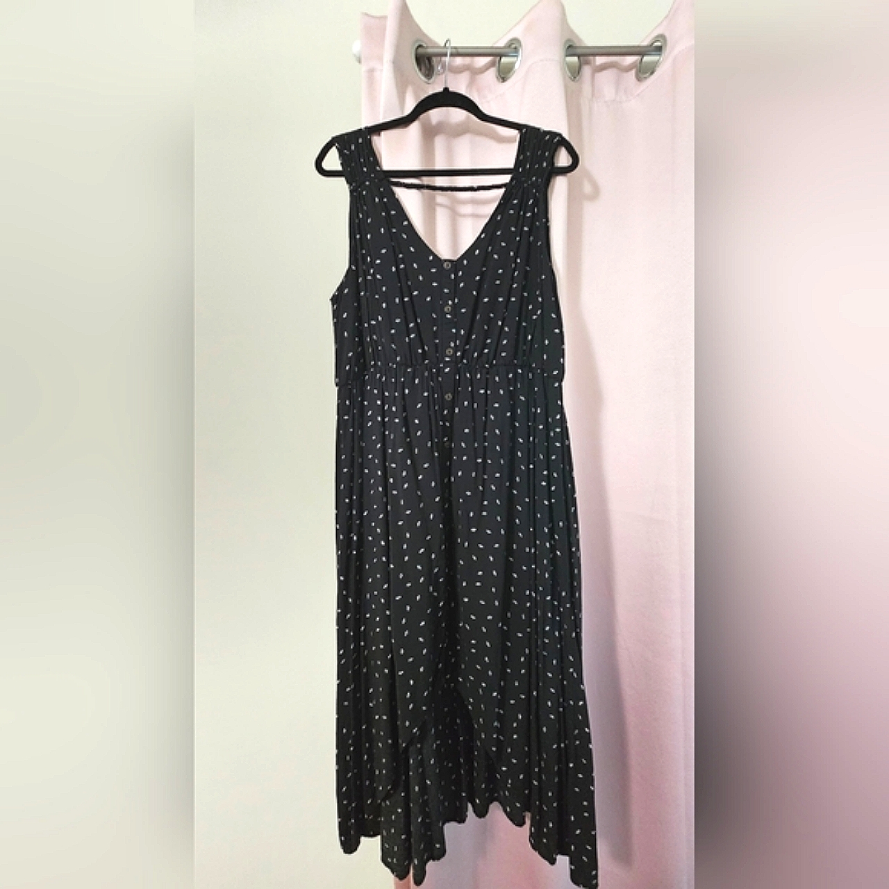True Craft 2x Hi-Lo Front Dress